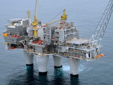 Nórska energetická stratégia počíta s plynom a ropou aj po roku 2050
